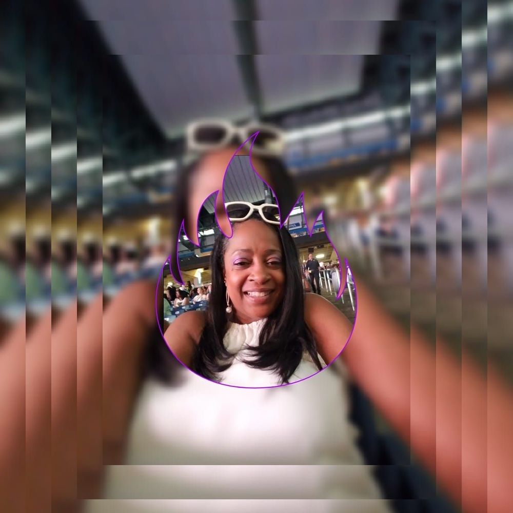 Meet your Posher, Traci